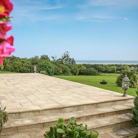 Ferienhaus Awesome In With House Sea View